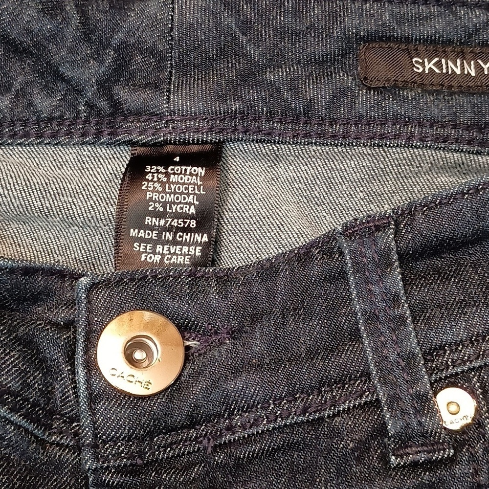 Cache Skinny Jeans - Picture 5 of 5